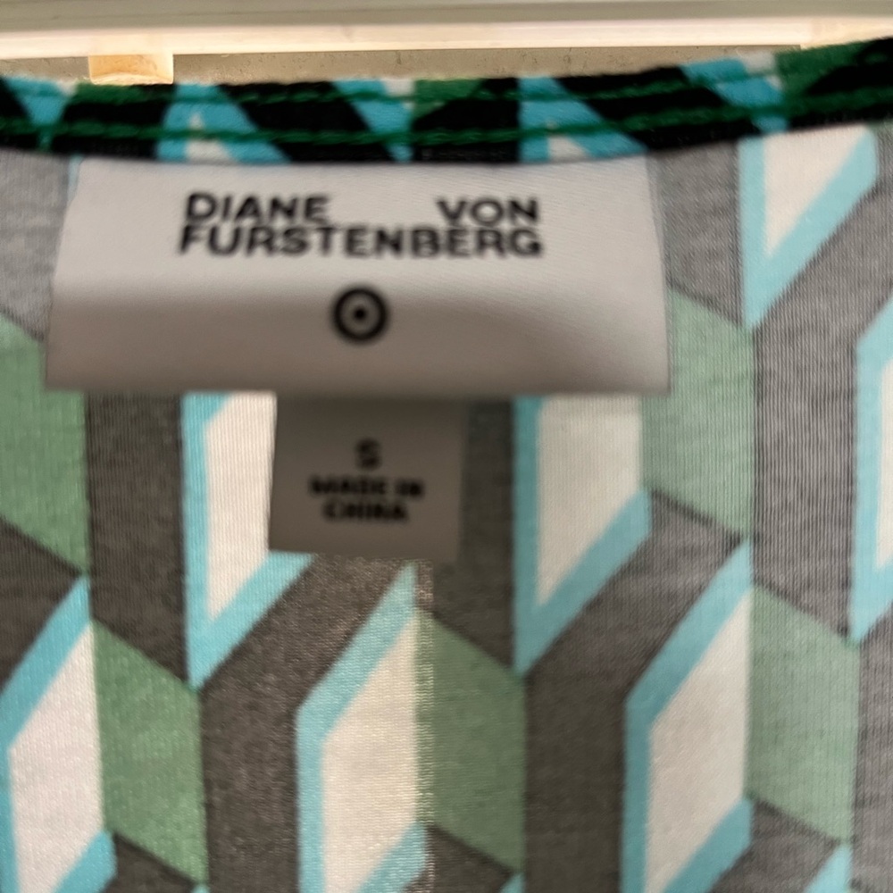 DVF For Target Wrap Dress - Picture 3 of 3